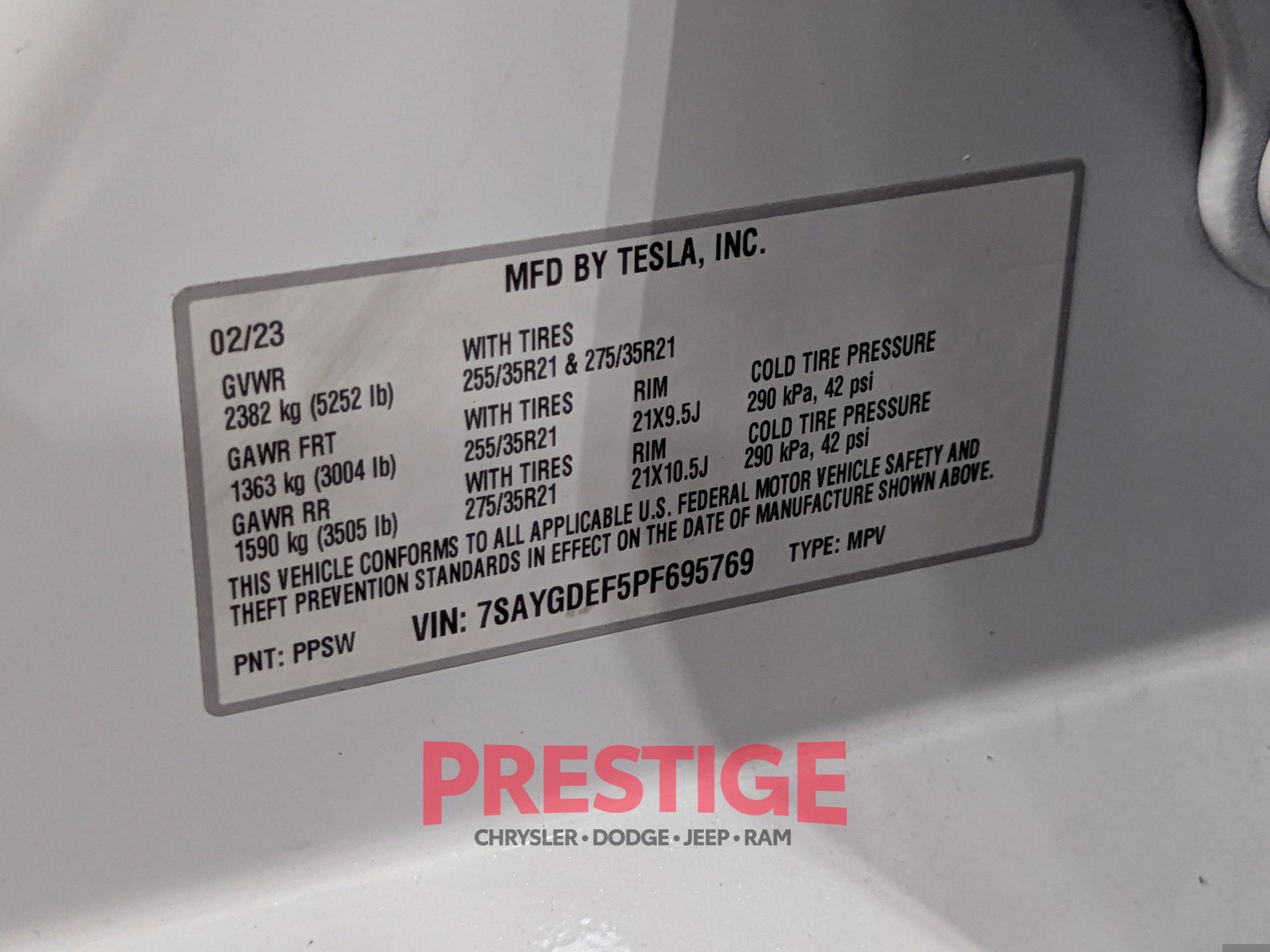 Used 2023 Tesla Model Y Performance AWD/4WD image 31
