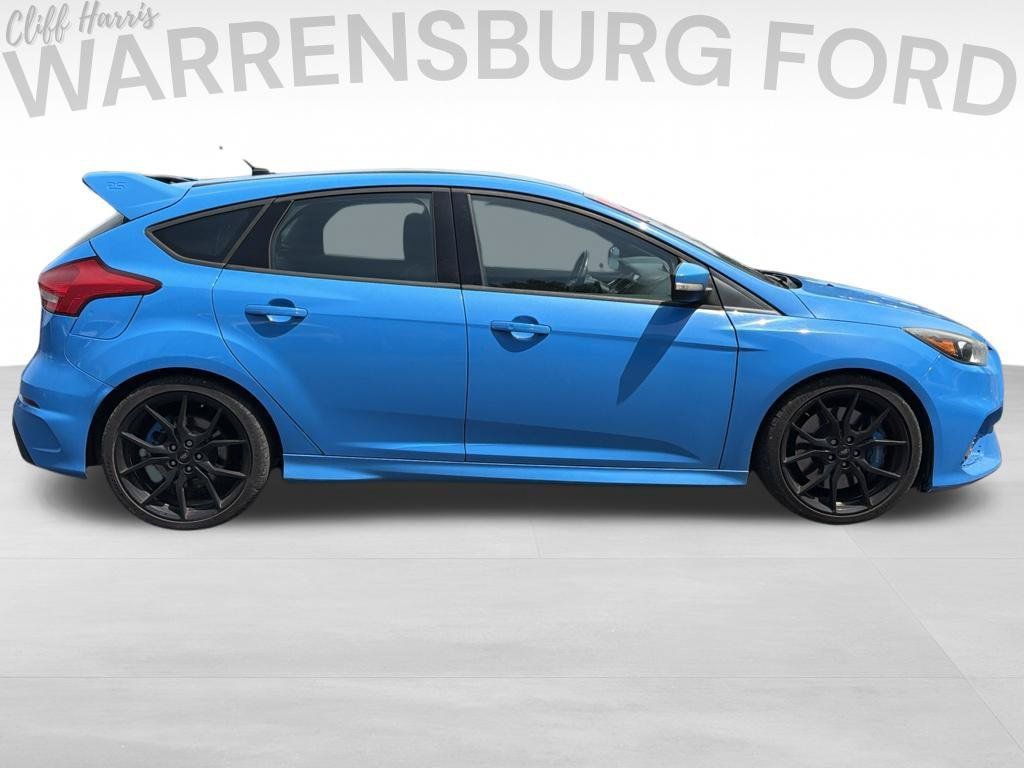 Used 2017 Ford Focus RS AWD/4WD image 8