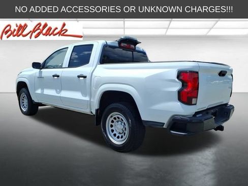 Used 2023 Chevrolet Colorado W/T AWD/4WD image 3