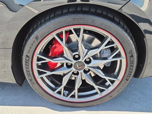 Used 2024 Chevrolet Corvette Stingray 2D Coupe w/ Z51 Performance Package image 11