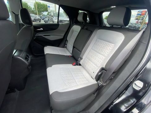Used 2022 Chevrolet Equinox LT FWD image 26