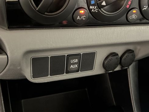 Used 2015 Toyota Tacoma 4x4 Double Cab w/ TRD Sport Package image 31
