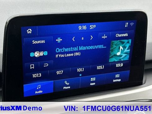 Used 2022 Ford Escape SE image 23