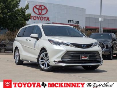 Used 2021 Toyota Sienna Platinum