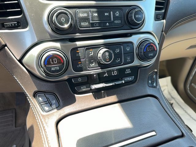 Used 2018 Chevrolet Suburban Premier AWD/4WD image 23