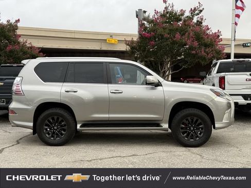 Used 2021 Lexus GX 460 Premium w/ Premium Package AWD/4WD image 5