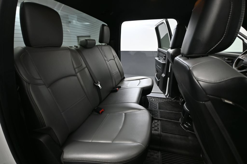 Used 2022 RAM 2500 Tradesman AWD/4WD image 32