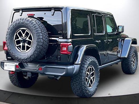 Used 2024 Jeep Wrangler Unlimited Rubicon w/ Technology Group AWD/4WD image 8