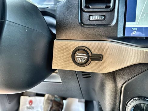 Used 2022 Ford Bronco Wildtrak AWD/4WD image 24