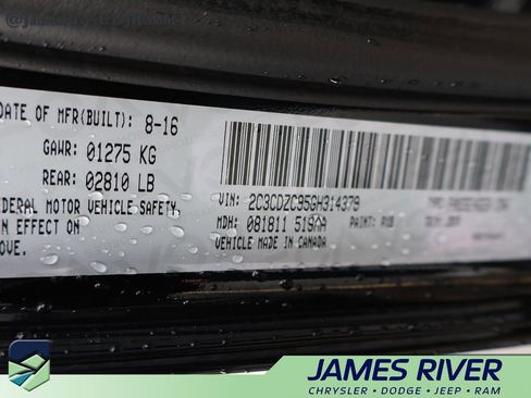 Used 2016 Dodge Challenger SRT Hellcat image 36