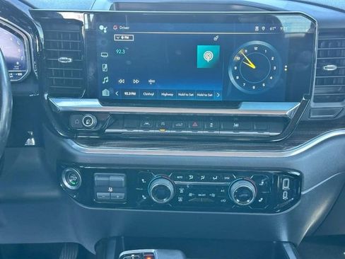 Certified 2022 Chevrolet Silverado 1500 RST AWD/4WD image 13