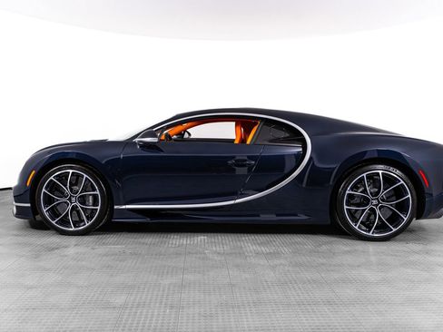 Used 2018 Bugatti Chiron AWD/4WD image 3