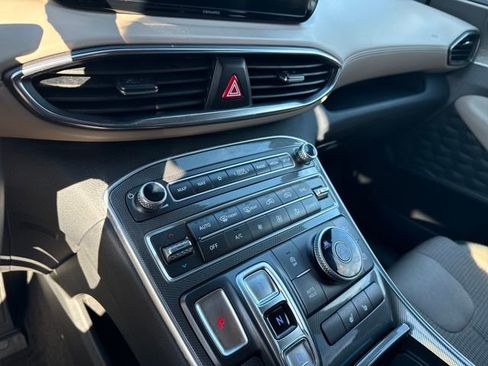 Used 2023 Hyundai Santa Fe SEL w/ Cargo Package image 17