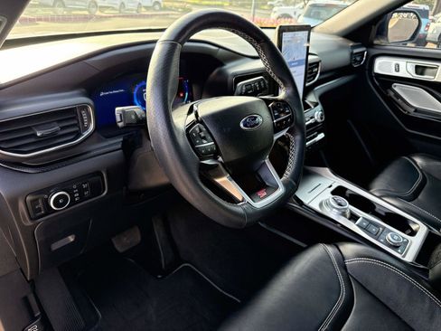 Used 2023 Ford Explorer ST w/ Equipment Group 401A image 29