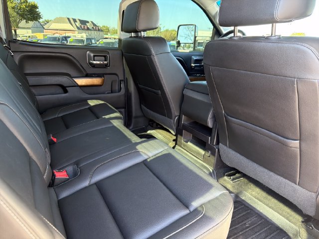 Used 2016 Chevrolet Silverado 2500 LTZ AWD/4WD image 27