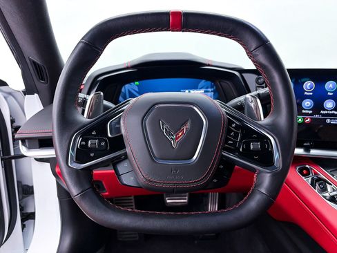 Used 2023 Chevrolet Corvette Stingray Premium Cpe w/ Z51 Performance Package RWD image 31