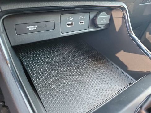 Used 2025 Honda CR-V EX image 27