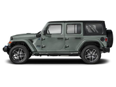 Certified 2024 Jeep Wrangler Unlimited w/ Convenience Group AWD/4WD image 2