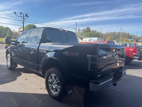Used 2017 Ford F150 Lariat w/ Equipment Group 501A Mid AWD/4WD image 6