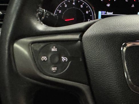 Used 2017 GMC Acadia SLT image 30