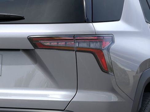 New 2026 Chevrolet Equinox LT AWD/4WD image 11