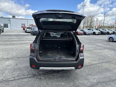 Used 2023 Subaru Outback Limited AWD/4WD image 22