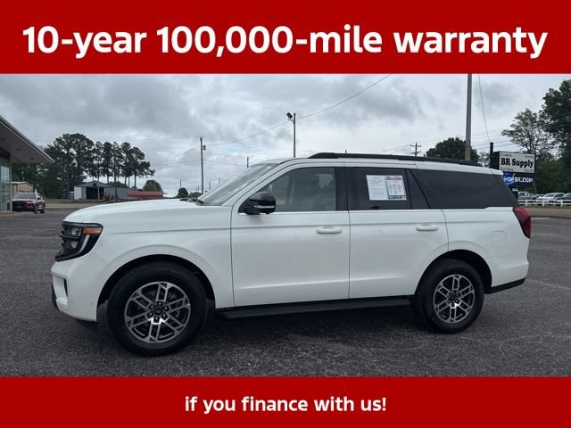 Used 2025 Ford Expedition Active RWD image 2