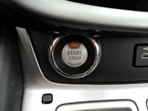 Used 2024 Nissan Murano SV w/ SV Midnight Edition Package FWD image 47
