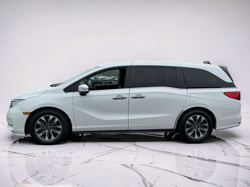 Used 2022 Honda Odyssey EX-L image 3