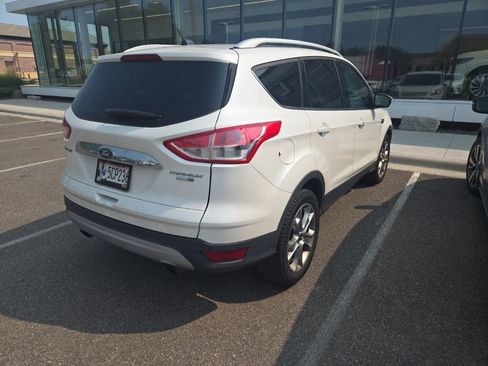 Used 2014 Ford Escape Titanium w/ Equipment Group 401A AWD/4WD image 4