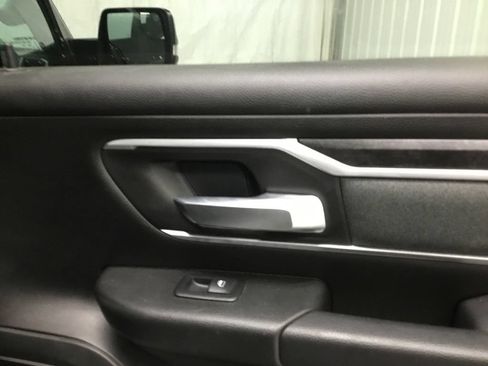 Used 2022 RAM 1500 Big Horn AWD/4WD image 18
