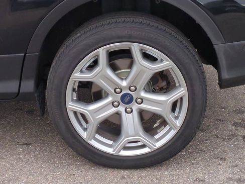 Used 2019 Ford Escape Titanium image 13