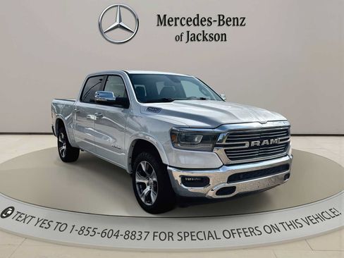 Used 2020 RAM 1500 Laramie AWD/4WD image 2