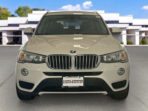 Used 2017 BMW X3 xDrive28i AWD/4WD image 2