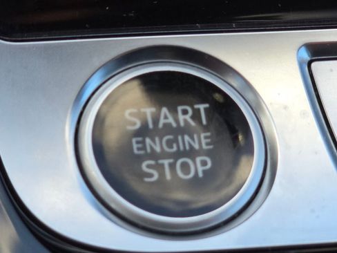 Used 2023 Audi A8 L 3.0T w/ Comfort Plus Package image 33