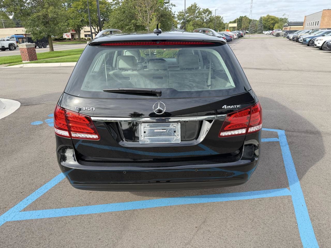 Used 2015 Mercedes-Benz E 350 4MATIC Wagon image 6