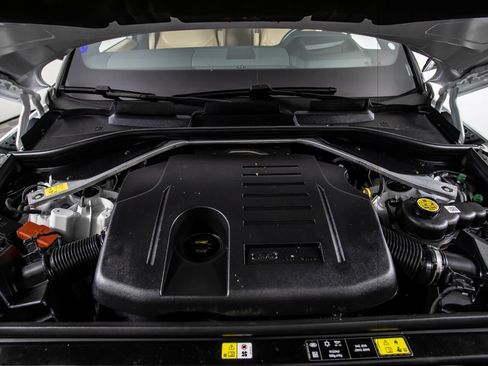 Used 2024 Land Rover Range Rover Sport SE AWD/4WD image 42