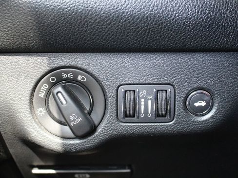 Used 2017 Dodge Challenger T/A image 20