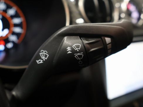 Used 2021 Ford Mustang Shelby GT500 w/ Technology Package image 41