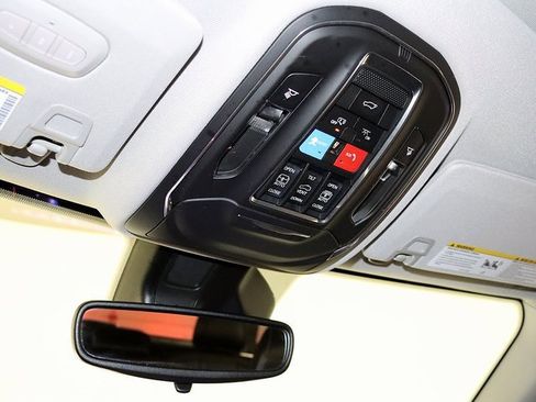 Used 2022 Jeep Grand Cherokee Limited 4xe image 25