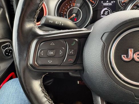 Used 2020 Jeep Wrangler Unlimited Sport image 21