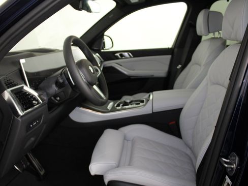 New 2026 BMW X5 sDrive40i w/ M Sport Package image 25