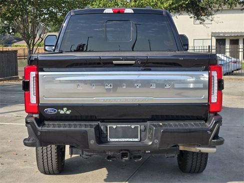 Used 2024 Ford F250 Limited image 6