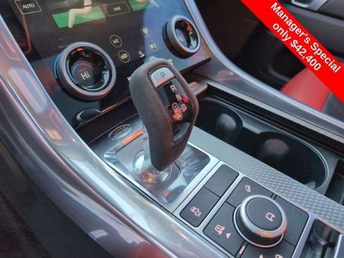 Used 2022 Land Rover Range Rover Sport HST image 21