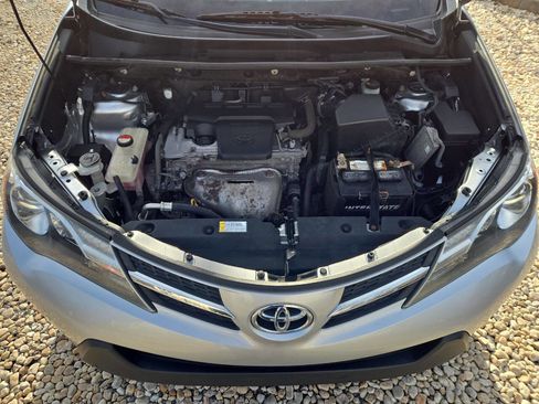 Used 2015 Toyota RAV4 XLE image 12