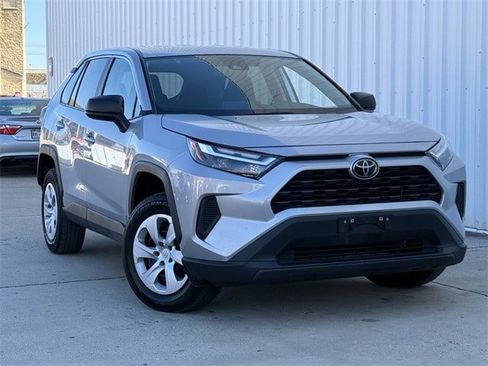 Used 2024 Toyota RAV4 LE image 2