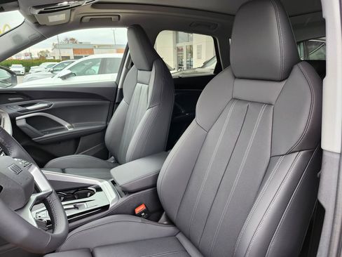 New 2025 Audi Q5 Premium Plus image 12