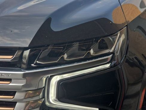 Used 2023 Chevrolet Suburban High Country w/ Premium Package 2 image 35