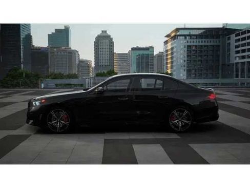 New 2027 BMW 530i RWD image 4