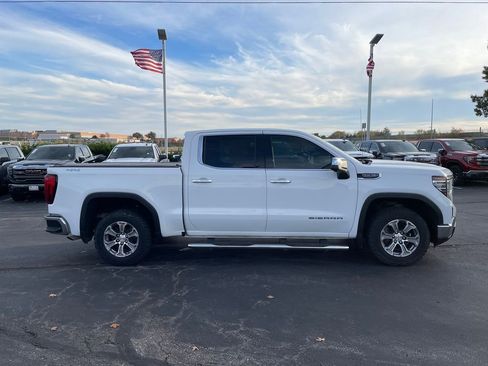 Used 2023 GMC Sierra 1500 SLT w/ SLT Convenience Package AWD/4WD image 7